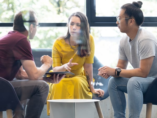 iteratec_Dialogue_seated_05_960x720