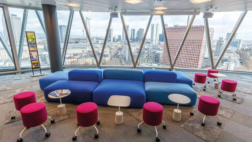 carousel_sofa_960x540